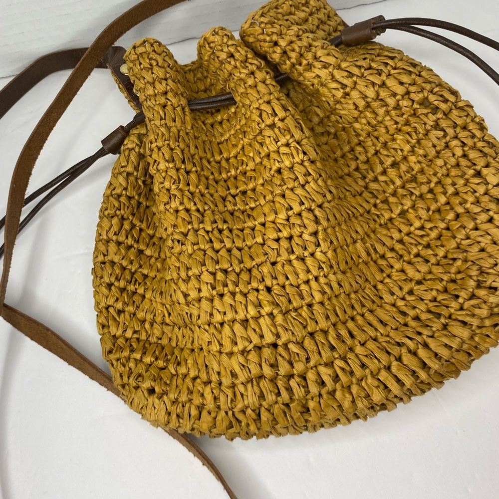 Anju Crossbody Bag